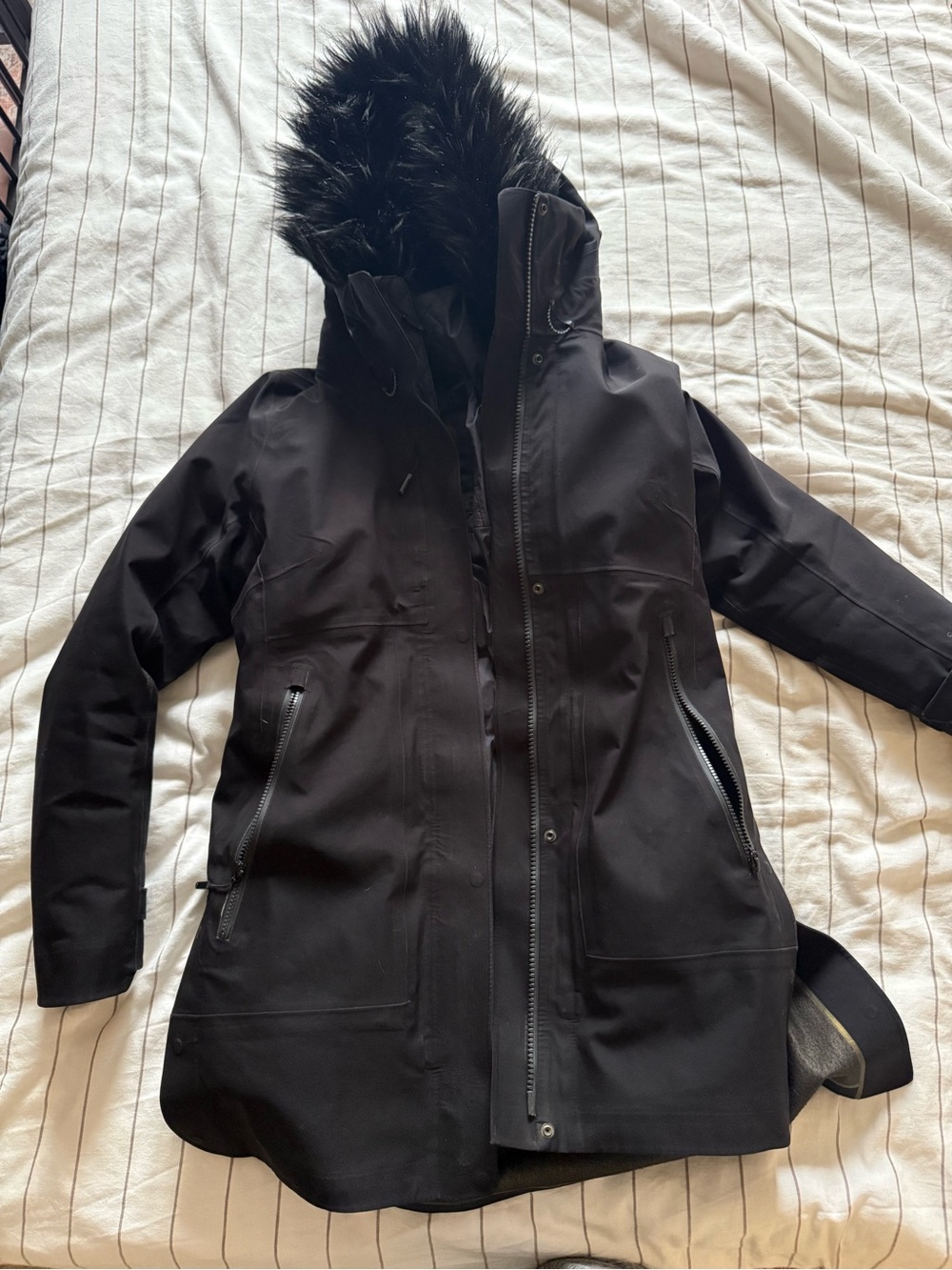 The North Face 3-ways to Wear Black Hooded Parka Coat with Faux-Fur Trim